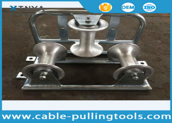 কেনা Galvanized Aluminum Triple Corner Cable Roller 10kN Rated Load for Heavy-Duty Cable Laying online manufacture