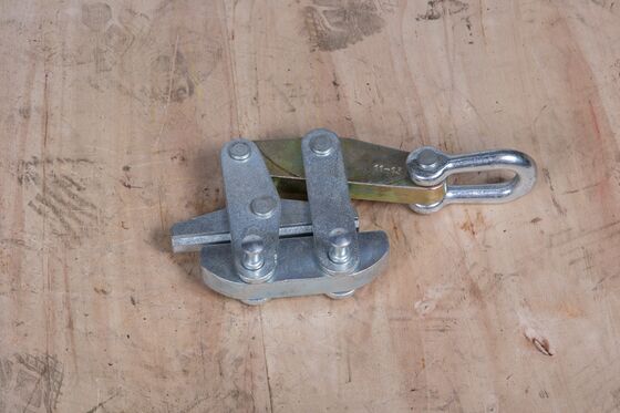 কেনা Heavy-Duty Wire Pulling Grip with 50-200 KN Rated Load for Anti-Twist Steel Rope and Cable Tensioning online manufacture