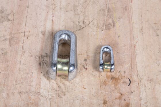 কেনা নিরাপদ তারের টানার জন্য U-আকৃতির শক্তিশালী ডিজাইন এবং উচ্চ-গুণমান সম্পন্ন খাদ ইস্পাত সহ 50kN ভারী-শুল্ক পাইলট তারের সংযোগকারী online manufacture