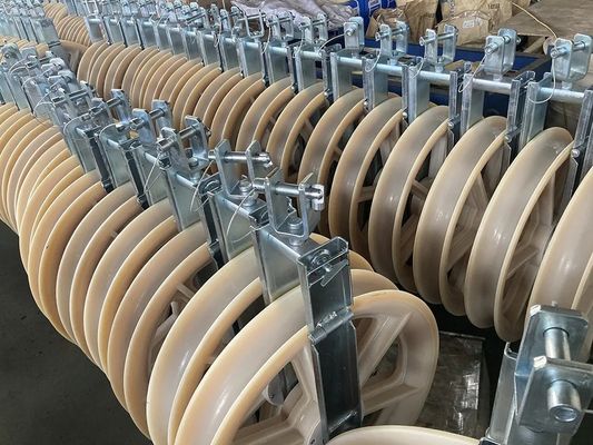 ওভারহেড লাইন নির্মাণের জন্য নাইলন হুইল সহ ৮২২মিমি বৃহৎ-ব্যাসার্ধের ভারী-শুল্ক কেবল পুলি ব্লক