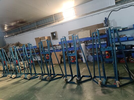 5 টন হাইড্রোলিক কেবল ড্রাম জ্যাক স্ট্যান্ড, উচ্চ-শক্তি সম্পন্ন ইস্পাত ফ্রেম এবং ভারী শুল্ক পাওয়ার লাইন কেবল রিল উত্তোলনের জন্য উচ্চতা সমন্বয়যোগ্য ডিজাইন সহ